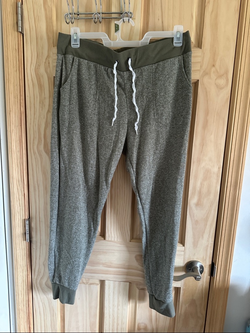 Rue 21 X-Large Women’s Olive Gray Speckled Jogger Pants with Drawstring Waist
